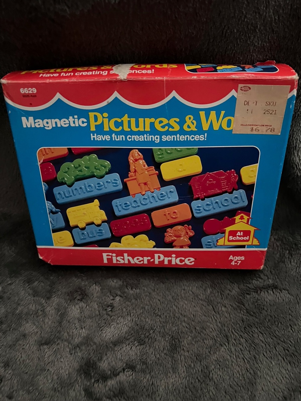 Vintage 1989 Fisher-Price Magnetic Pictures & Words Learning Toy Incomplete